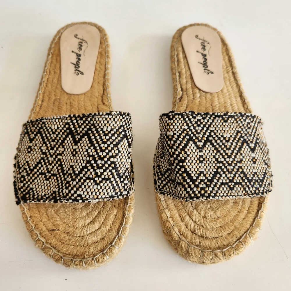 Free People Slides Espadrille Sandals  Slip On Size 39 EU /8.5 US New